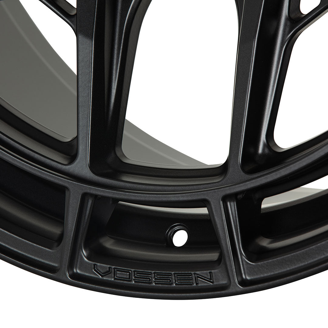 Vossen HFX-1 - Corvette C8 20x9 21x12 (Custom)